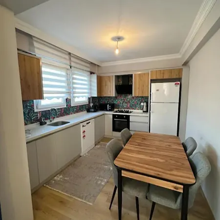 Luex Esyali Dairee * Corlu